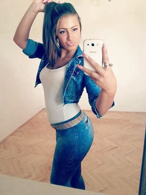 XXX teens & Babes on tight dress