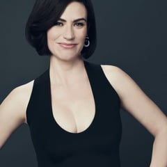 Maggie siff nude pictures of Maggie Siff
