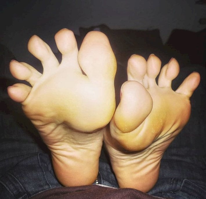 Foot fetish - 42 Photos 