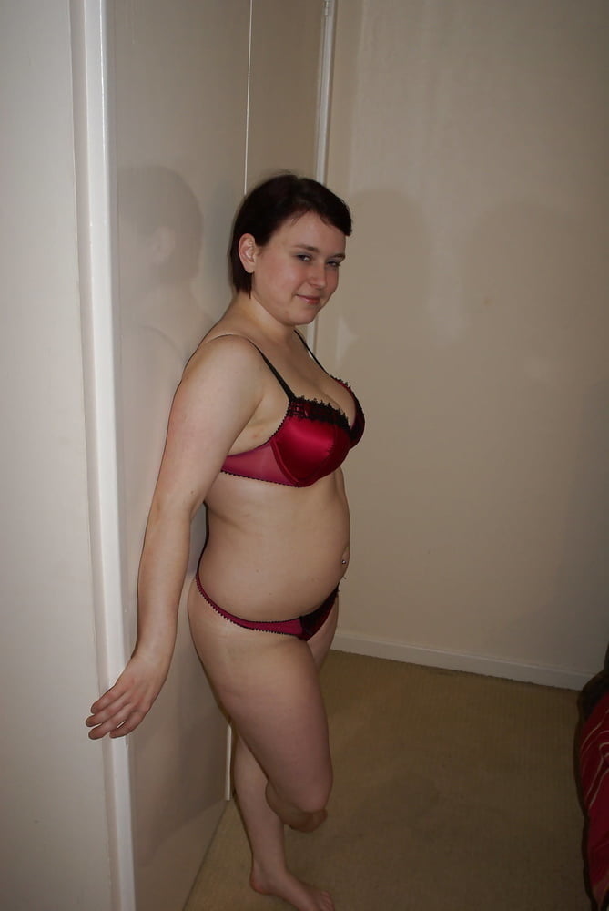 Amateur (020) Nice looking Wife Kelly (Plymouth) - 40 Photos 