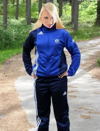 Adidas Tracksuit Porn - Women in Adidas tracksuit - 16 Pics | xHamster