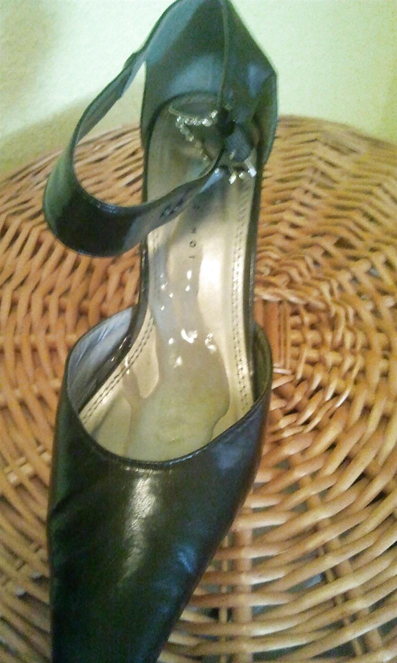 XXX cum on mother-in-law sandals! cum on shoes!