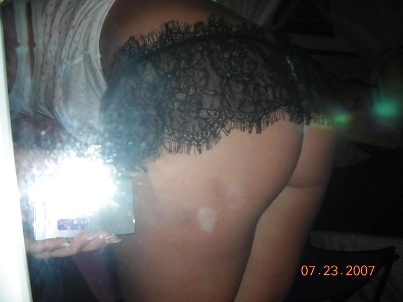 XXX ASTHON IS SOOO CUTE