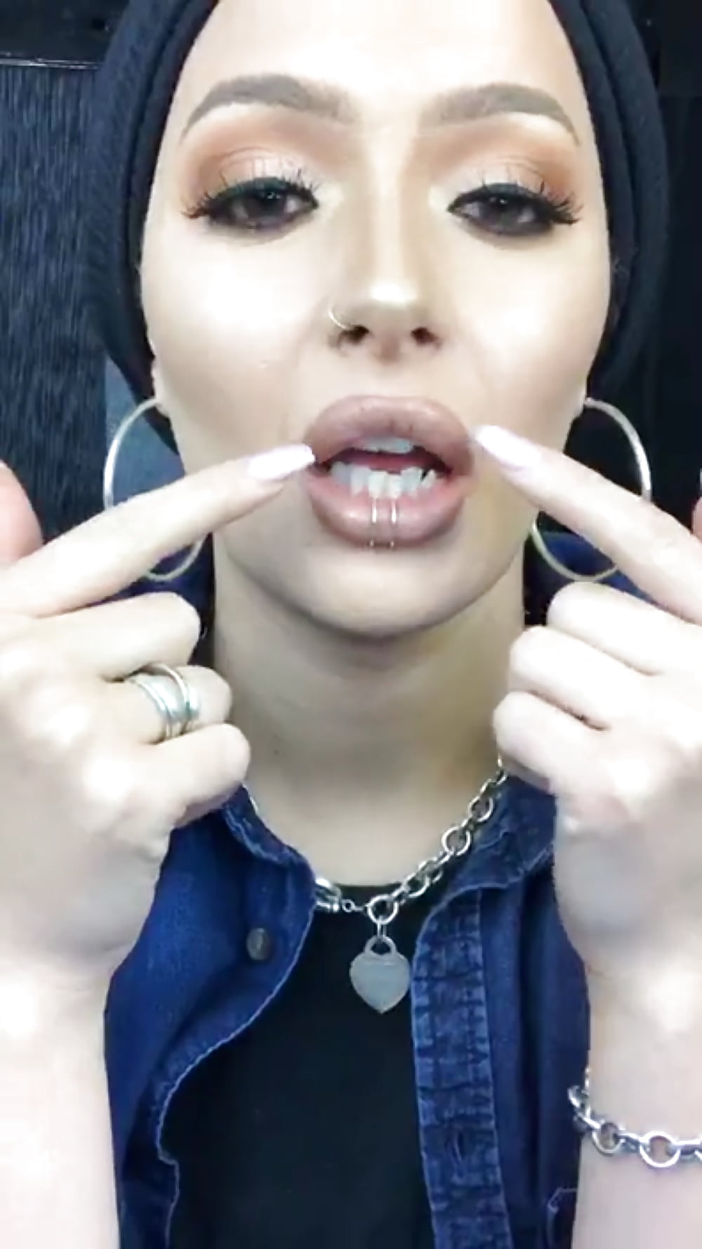 XXX Beurette arab hijab muslim 53