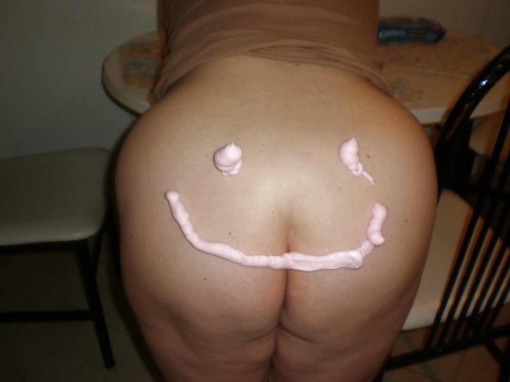 XXX Emailed Pics To Post. Please Comment For Her