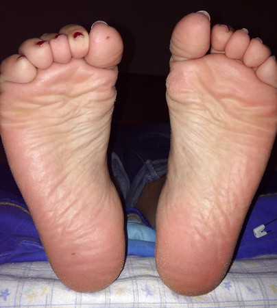 Chrysa's sexy feet