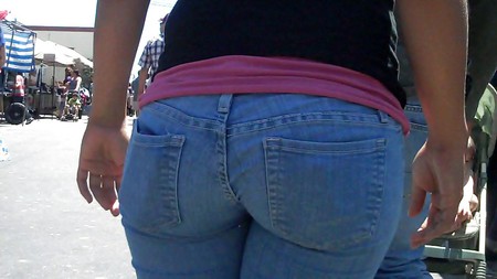 Real nice so fine sweet ass & bubble butt in jeans