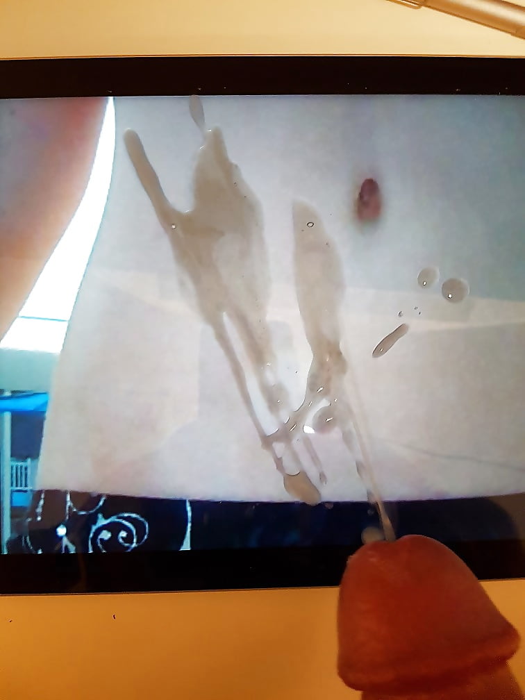 XXX Aussie Cumtribute