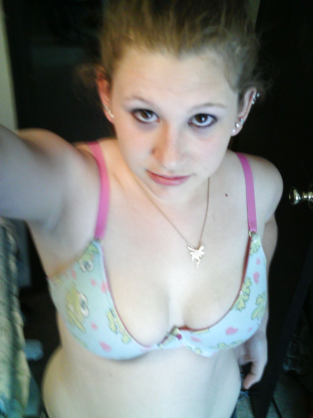 XXX Amber selfshots