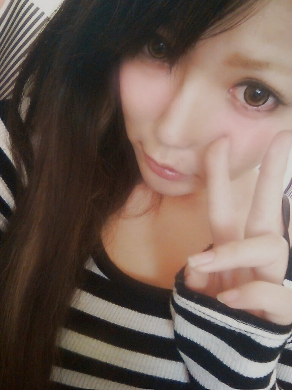 XXX Asian Teen Selfshot