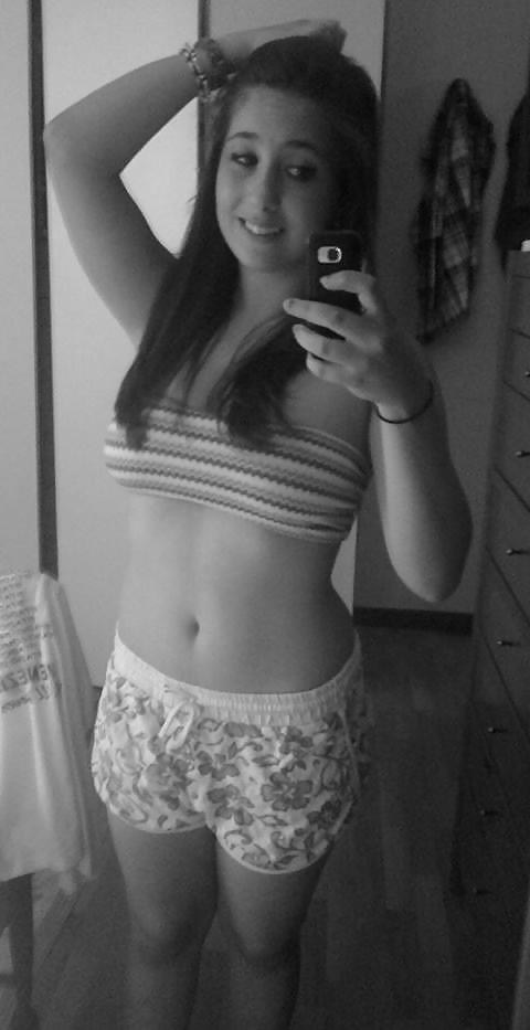 XXX Denise & Eleonora - Different Sisters, Same Beauty