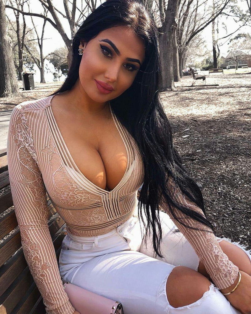 Sexy persian girls - 97 Photos 