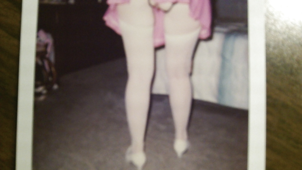 XXX 63 yo amateur senior old polaroids