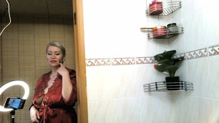 hot russian milf aimee sucking masturbates in shower         