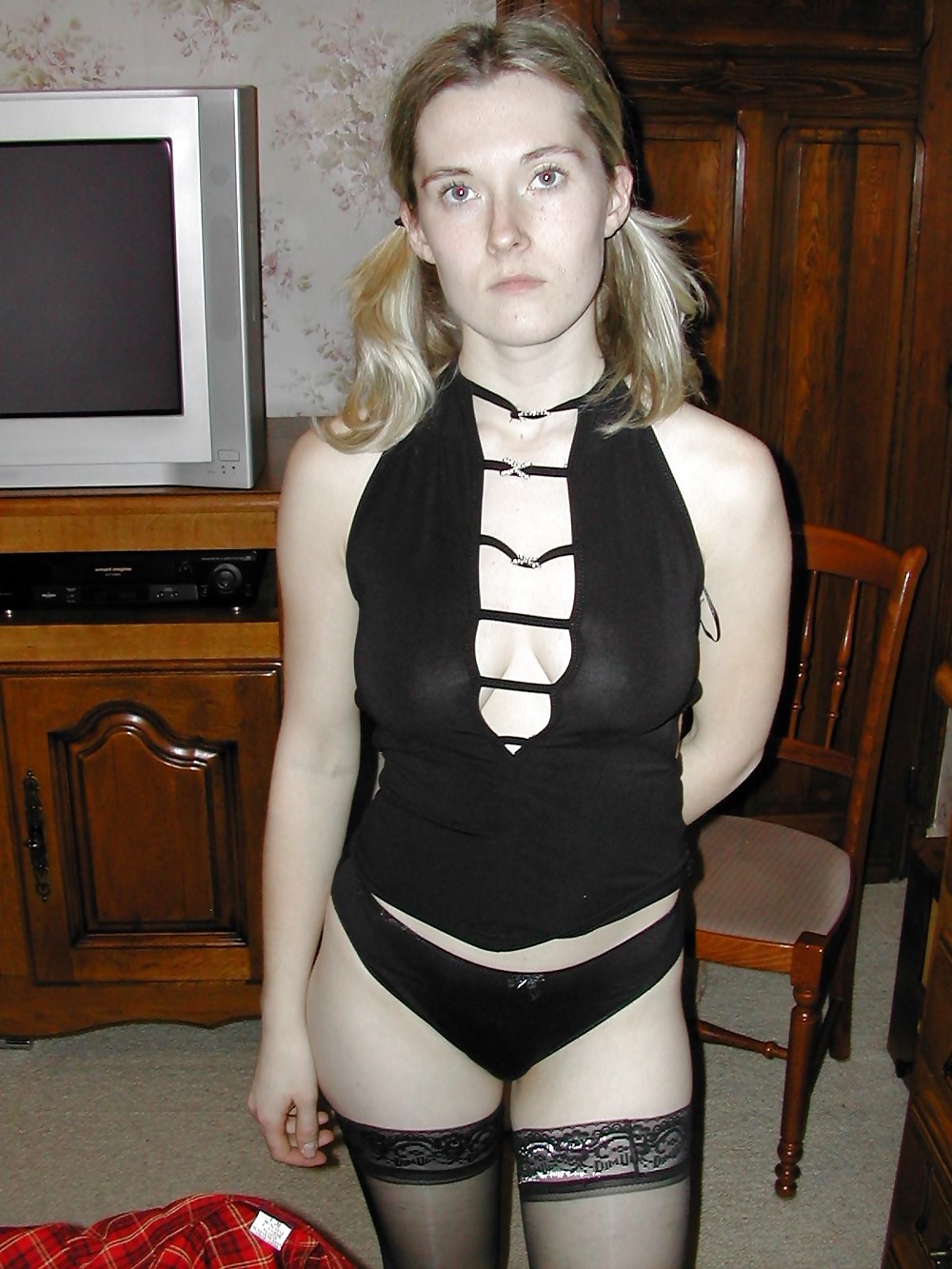 XXX ALL AMATEUR - Here is CHLOE