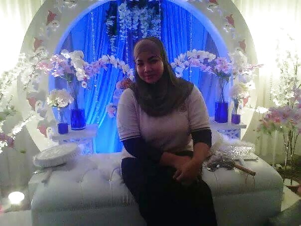 XXX Favourite Malay tudung milf 45