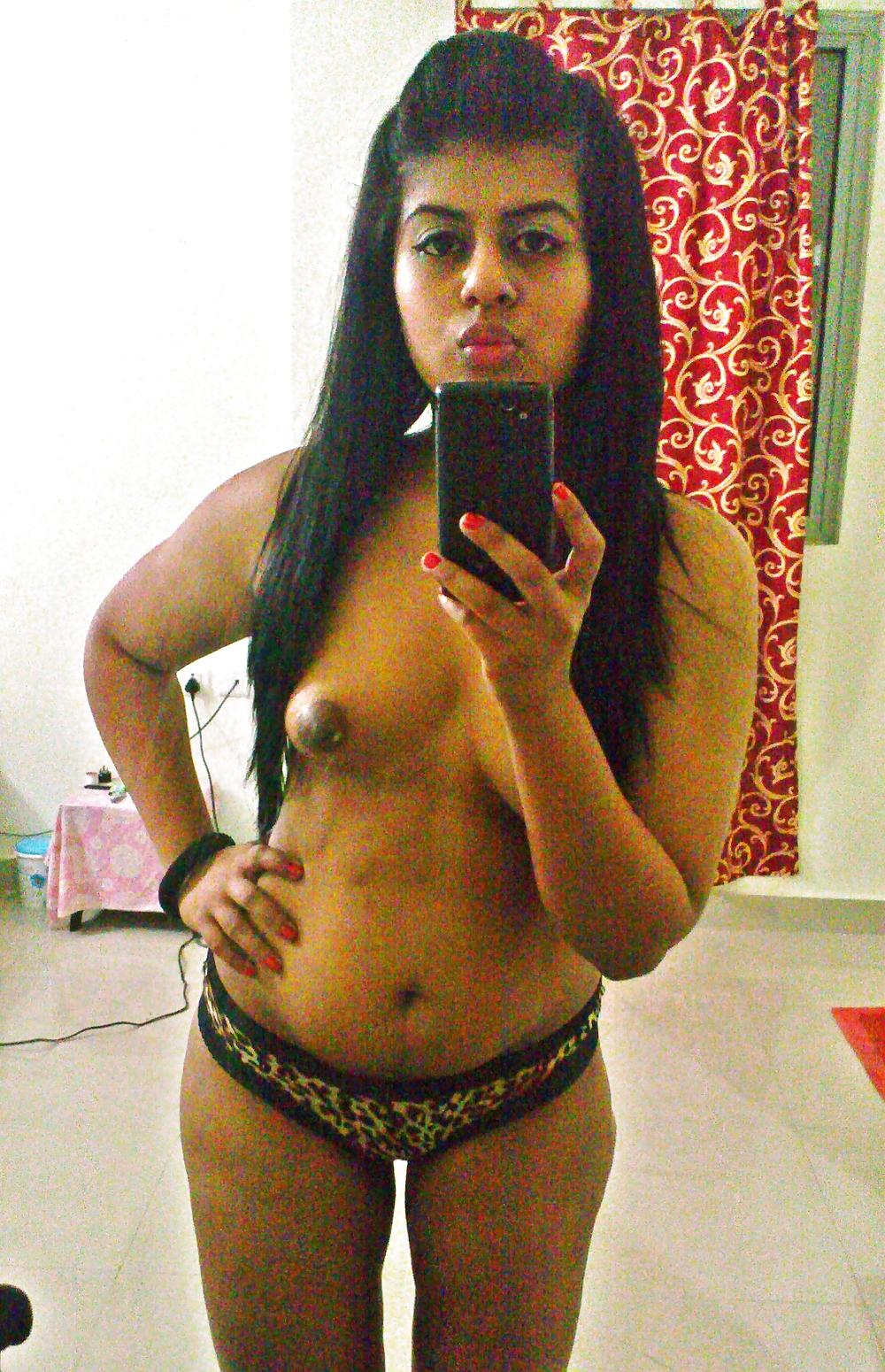 XXX Indian whore