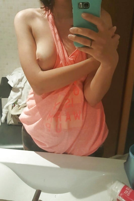 XXX teen nude seflshot gallery