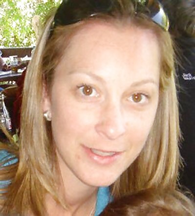 XXX Cindy - She Loves The Bone (A True Slut)