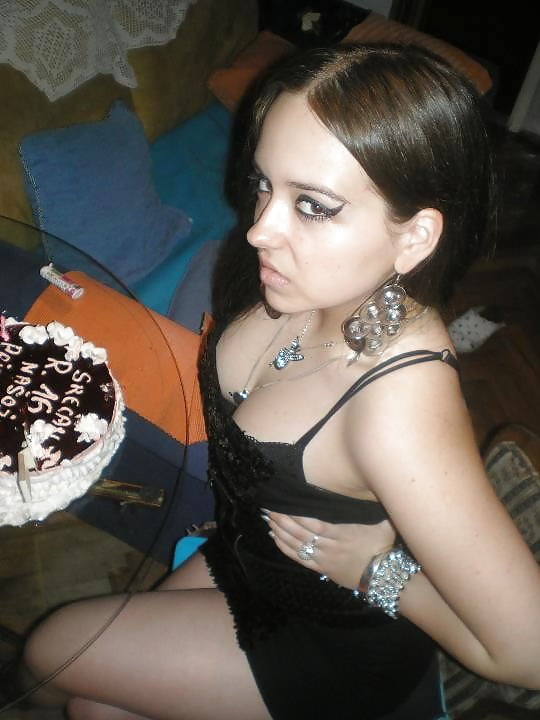 XXX Ana VII
