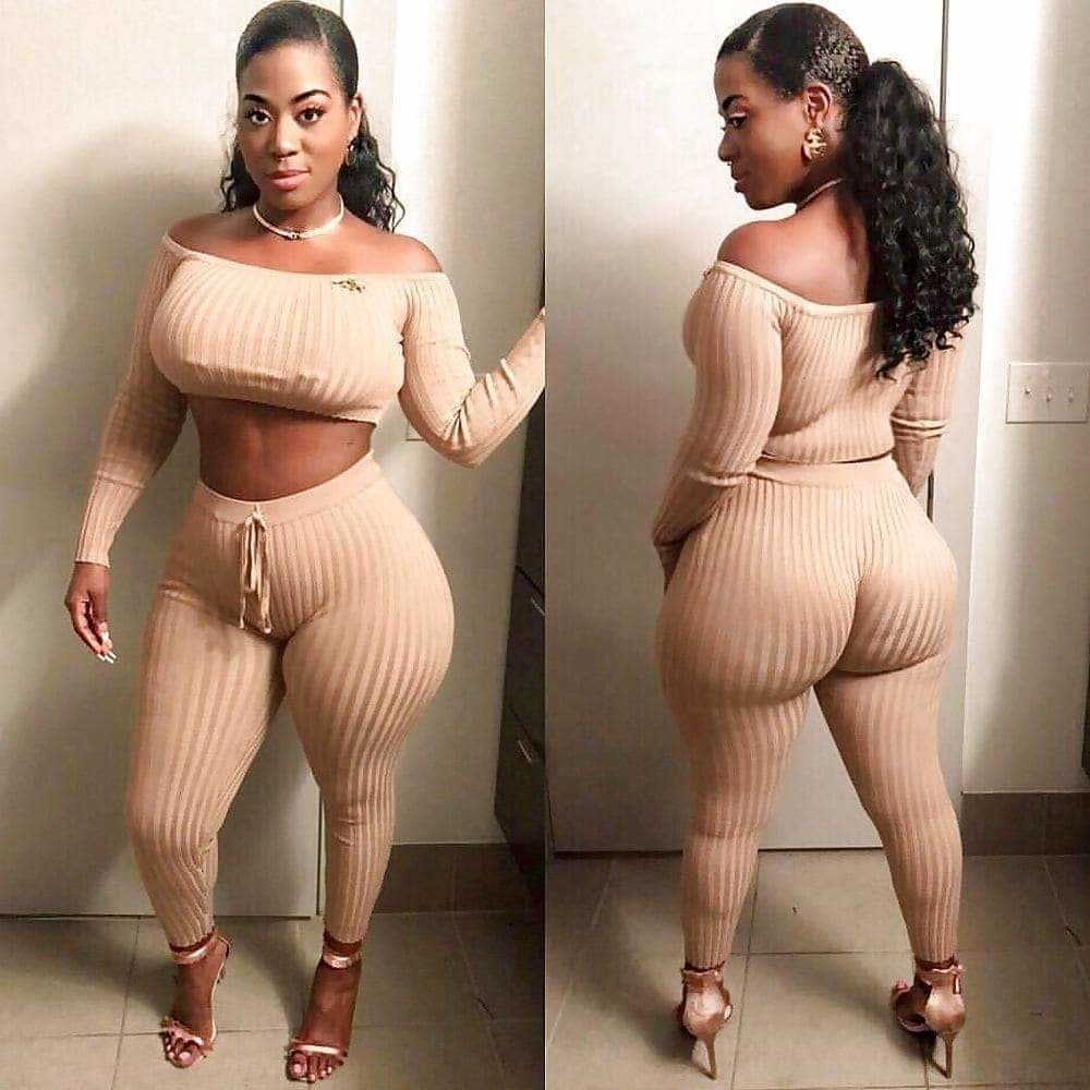 I like em thick 2 - 212 Photos 