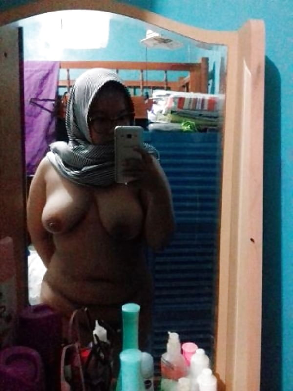 XXX Favourite Malay teen tudung 42