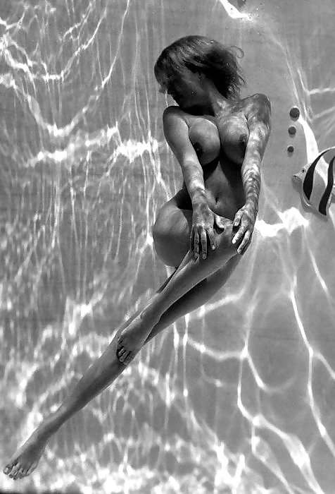 XXX Erotic Lust under Water - Session 1