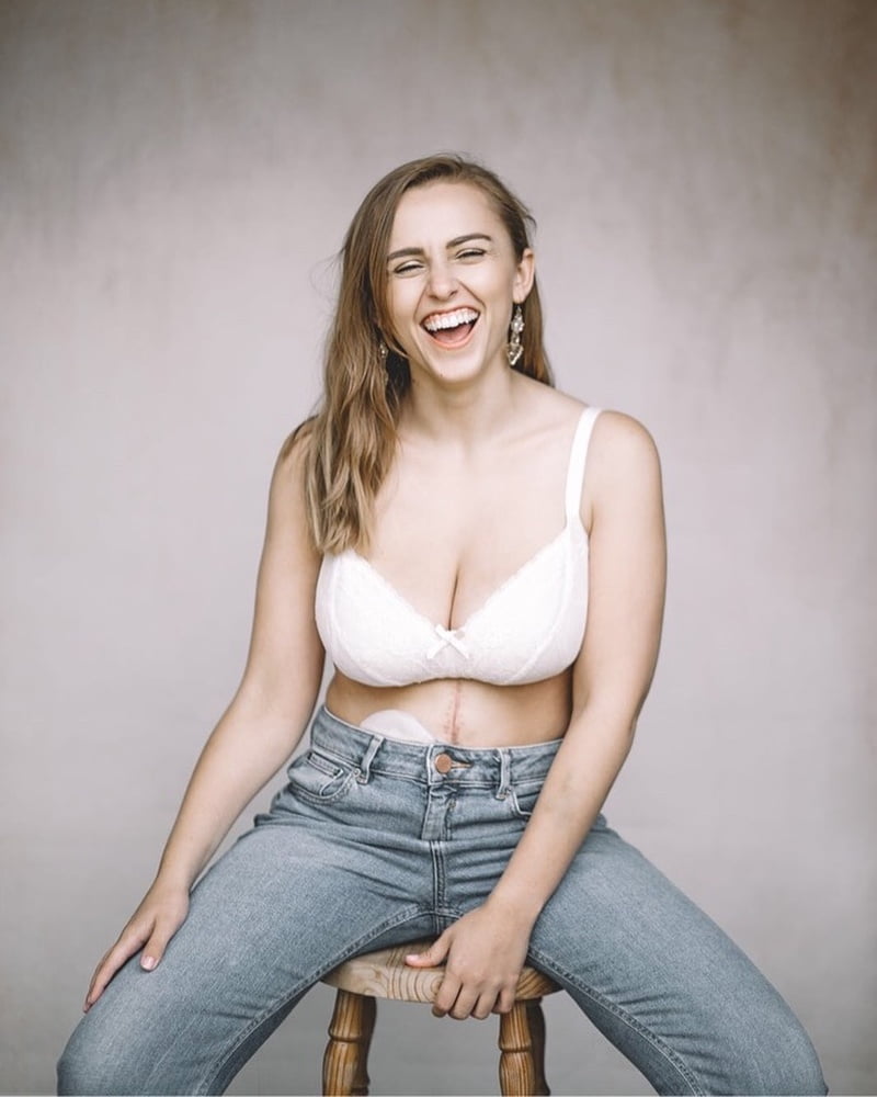 Hannah witton big boobs