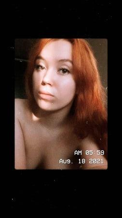 anika glow free photos         