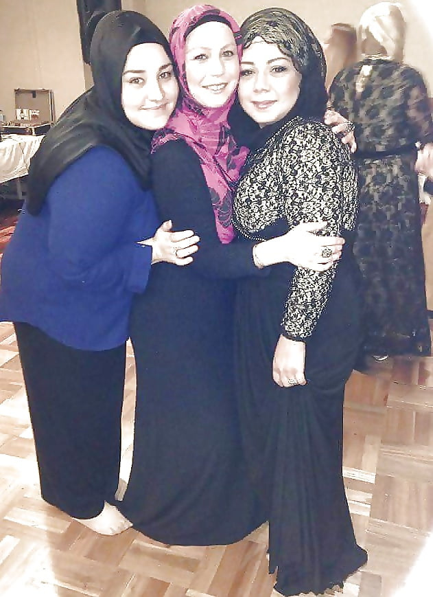 XXX Turkish sexy hijab mature womens