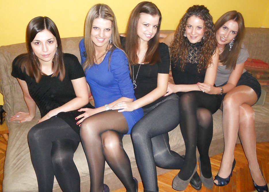 XXX Hot pantyhose babes 8