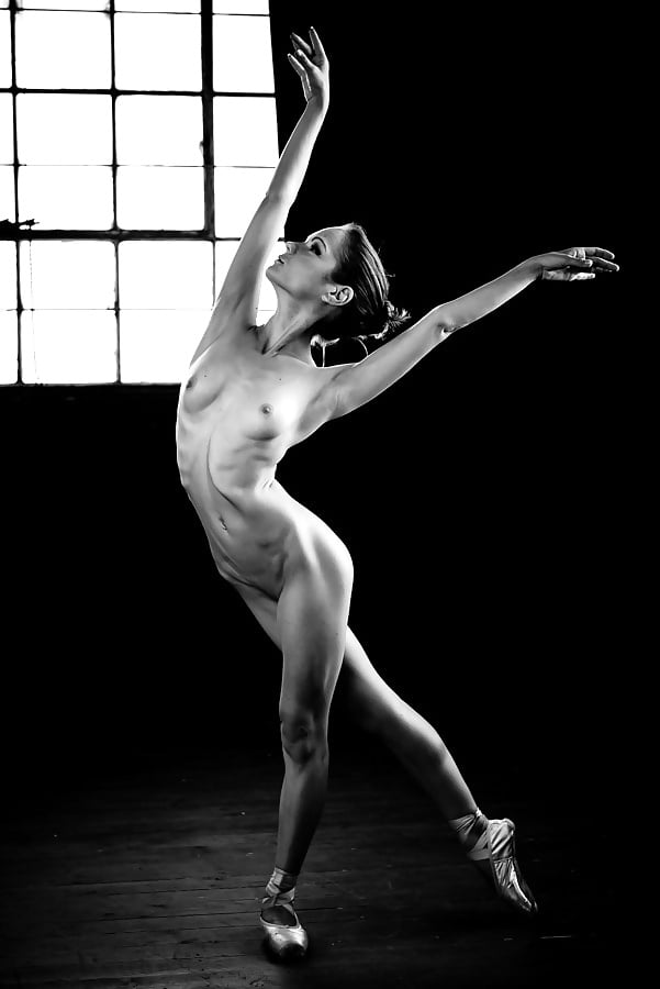 Nude contemporary 14