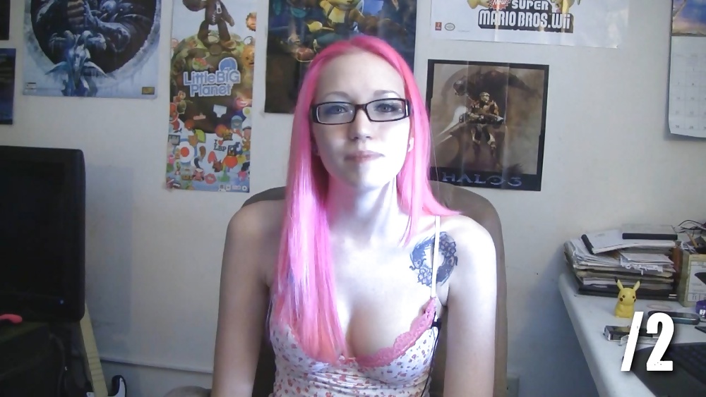 XXX Youtube Gamer Slut Panser (2)