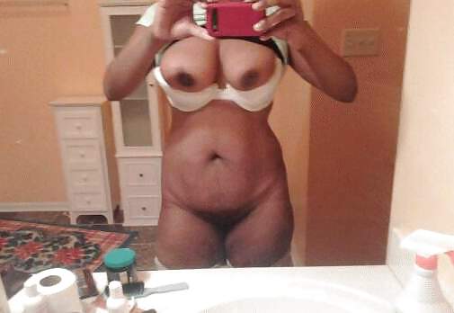 XXX Black MILFS