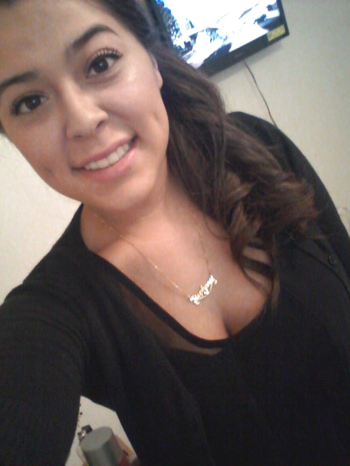 XXX Always down for a good fucking.