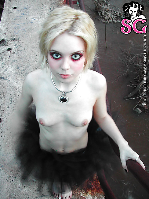 XXX Gothic girls