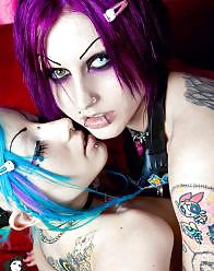 XXX Suicide Girls