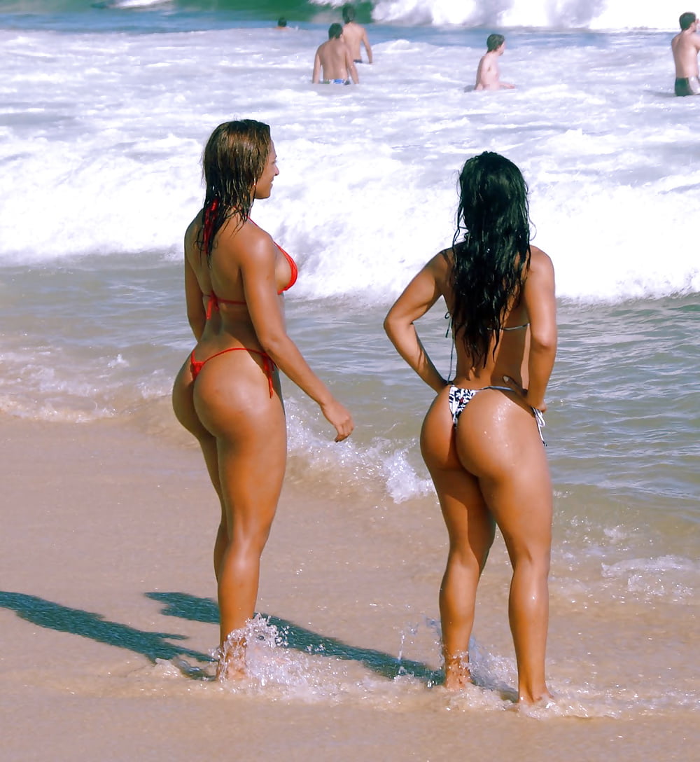 XXX Teens on the beach