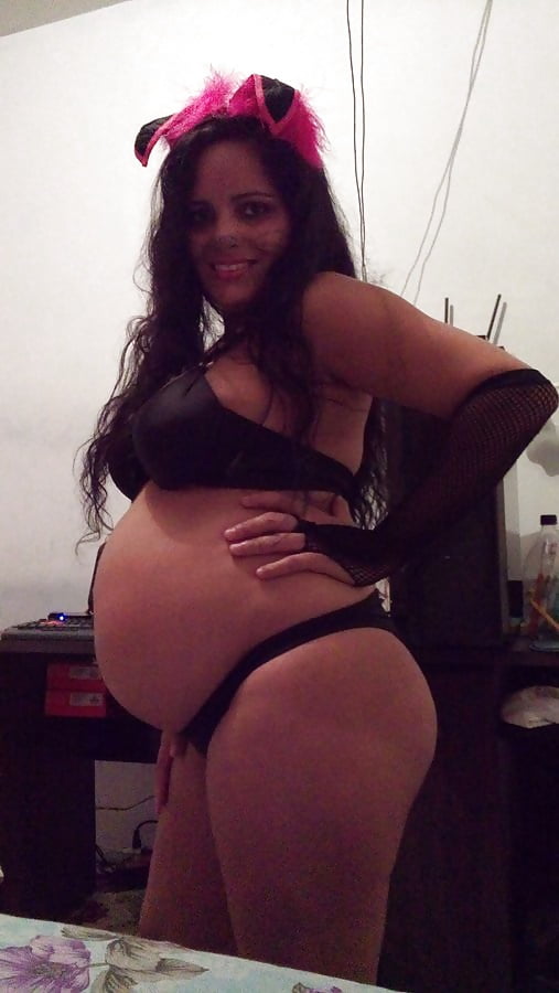 XXX Brazilian Milf Exposed - Pregnant - Flashing - Fucking.