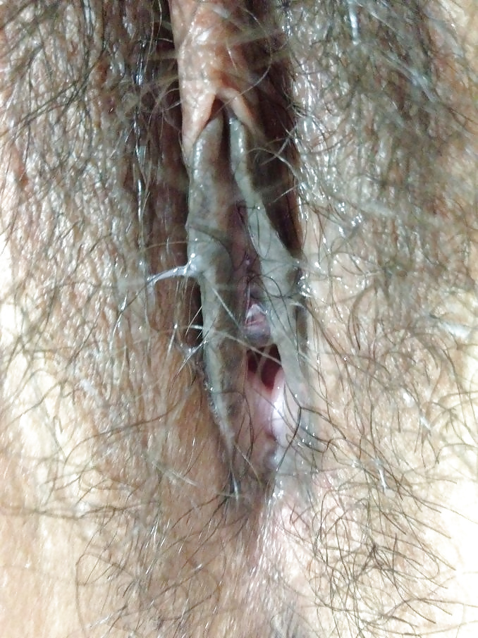 XXX Hairy Chinese well-used gaping Pussy