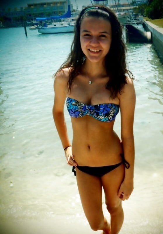 XXX TEENS THAT WILL MAKE YOUR COCK BURST 51