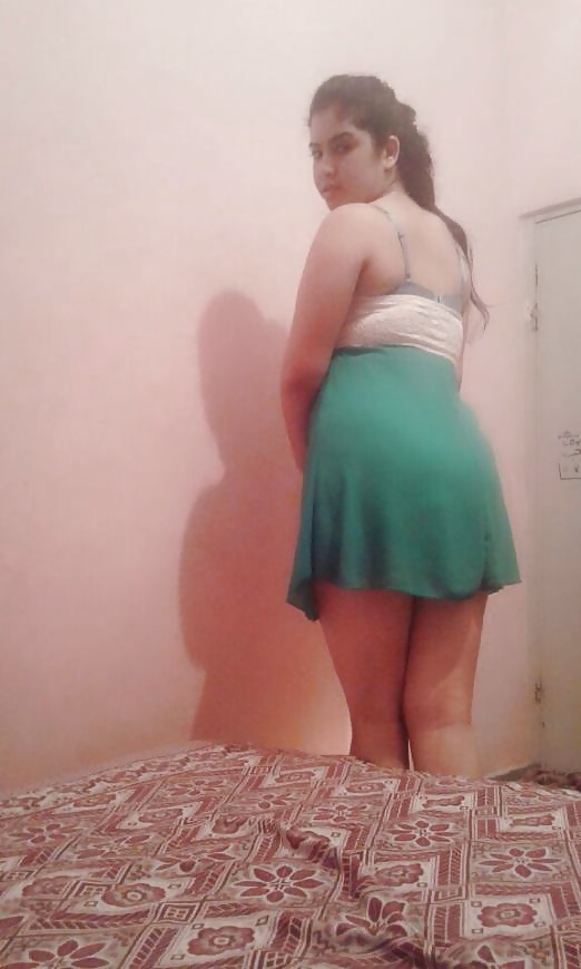 XXX Hijab Bitch Nadia