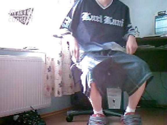 XXX Ich wichse auf meinen Sneakers Bilder aus meinem Video