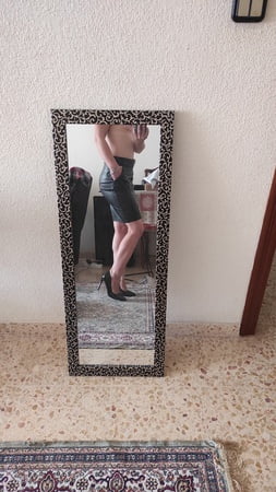 horny cleo coming home         