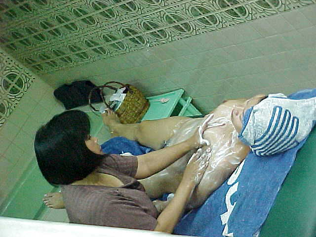 XXX indonesian massage (Hidden Camera pics)