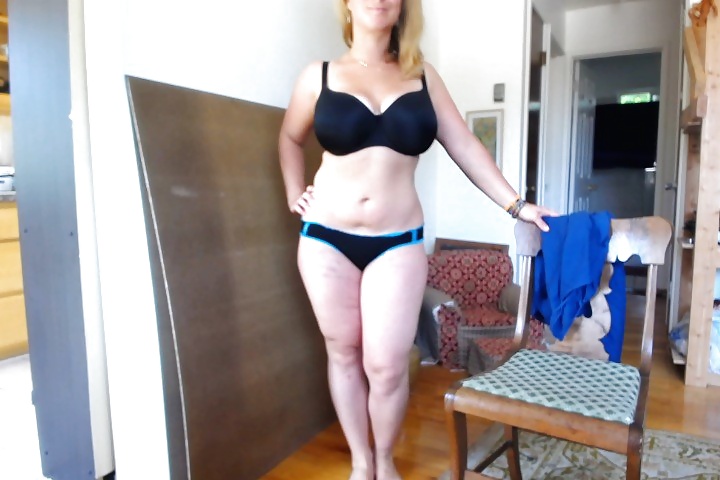 XXX Division Bell Photos