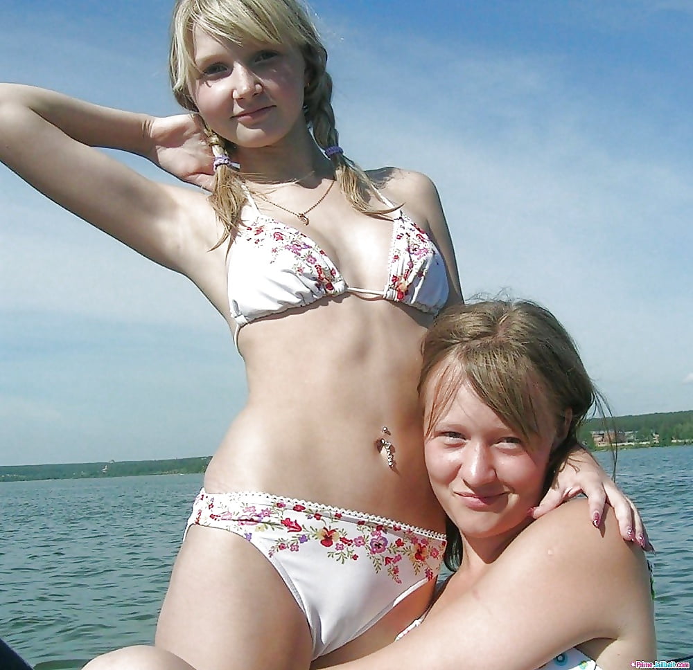 XXX Candid Teen Bikini Cameltoe VII