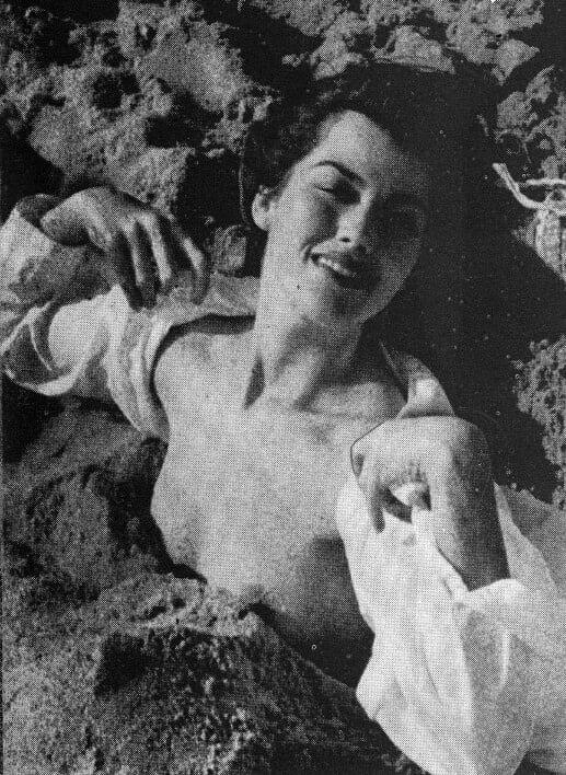 1957 - 03 -Sandra Edwards - MKX - 40 Pics.
