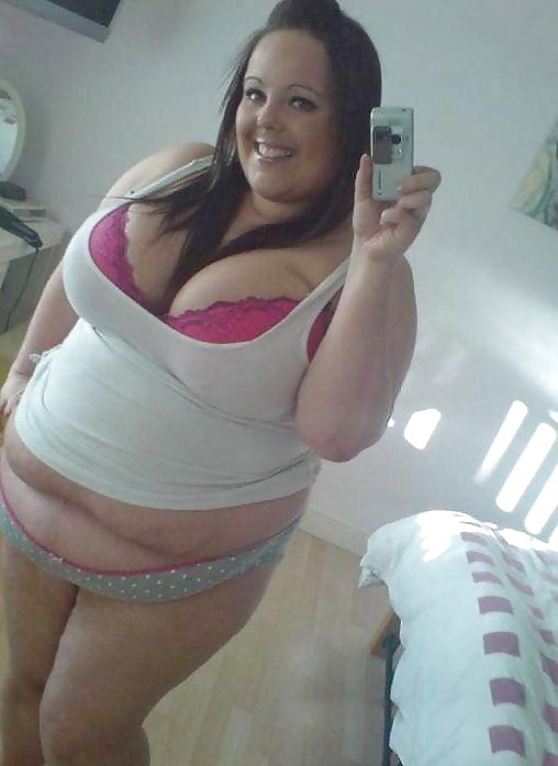 XXX BUSTY CHUBBY AMATEUR - Naturgeiles Fickfleisch V