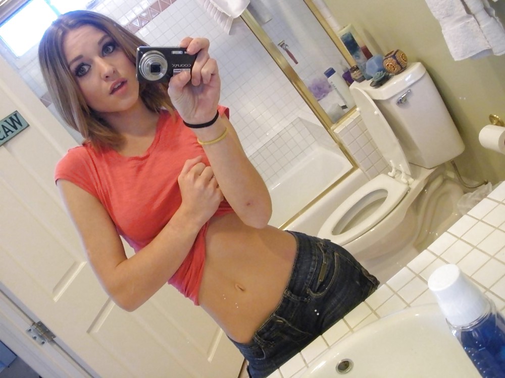 XXX Very Sexy amateur Teen